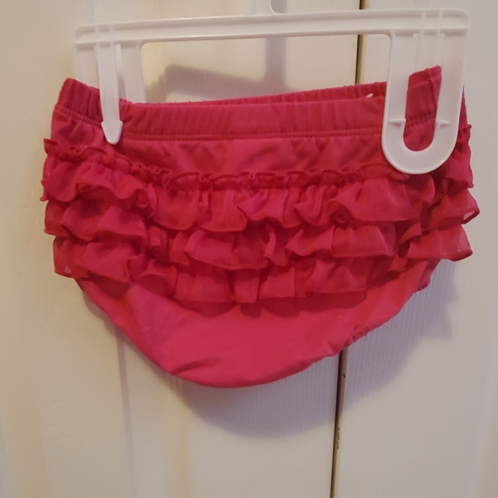 Starting out baby girl dress size 9 months and blo